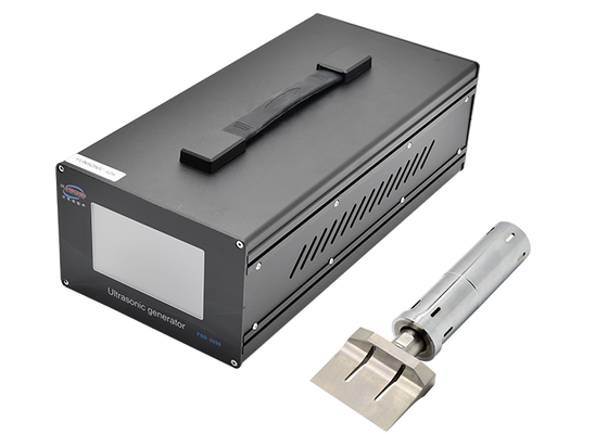 Sistema de corte de borracha de ultra-som de alta frequência de 40Khz com potência de 800W e lâmina de liga de titânio